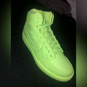 Jordan 1 Retro AJKO Billie Eilish Ghost Green
